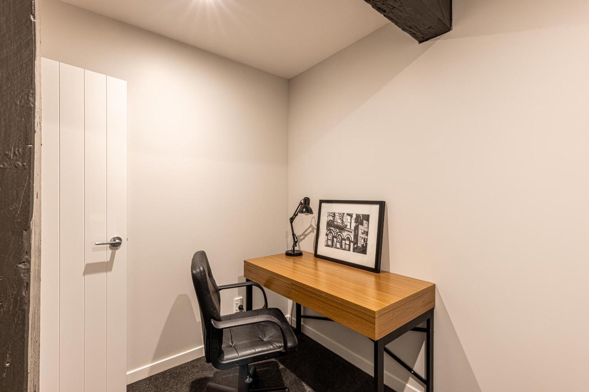 Johnston Apartments - Award-Winning Building, Your Unforgettable Stay Whanganui Exterior photo